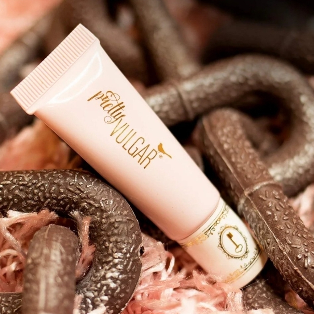 PRETTY VULGAR - UNCAGED EYESHADOW PRIMER